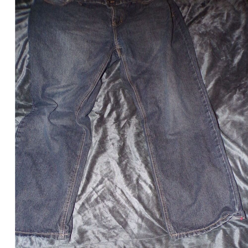 Izod Athletic fit denim Jeans size 40x30"